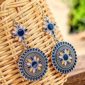 ✨2/$16✨Source Unknown Navy Floral Drop Earrings with Pink & Yellow Accents